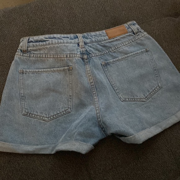 Crybaby 90s jean shorts - Picture 3 of 5